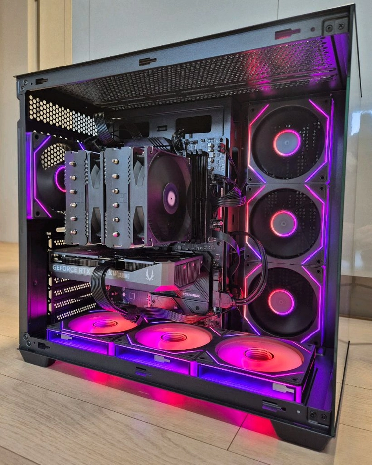 7800x3d + 5060ti 고사양 게이밍 컴퓨터 PC 본체 이미지
