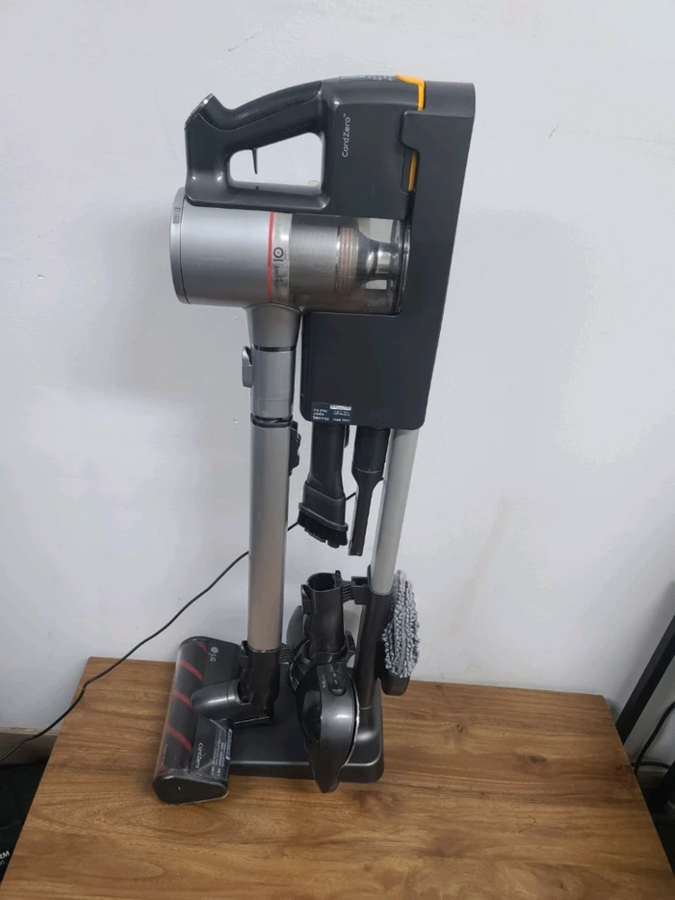 LG 코드제로무선청소기 A9 A9479S(삼성배터리교체>55분&41분 작동,물걸레키트포함,전체 청소완) 이미지