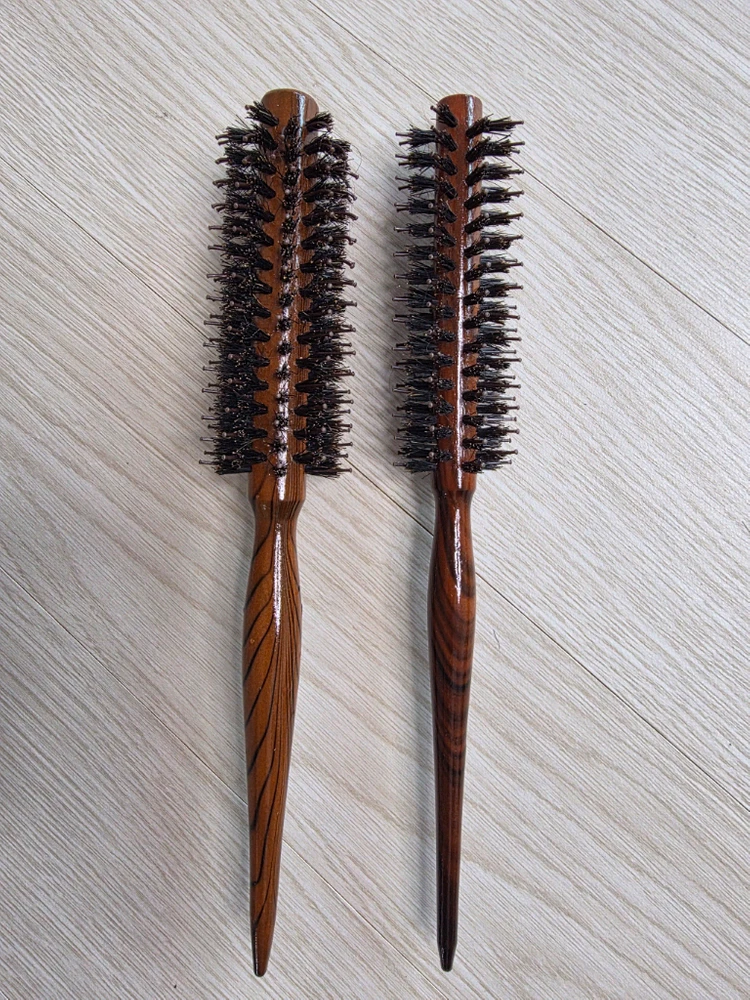 미용사실기재료 덧가발 드라이빗 집게 빗 이미지