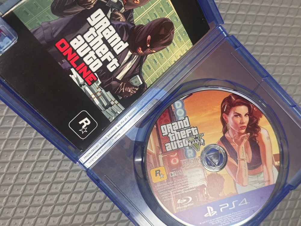 플스4 GTA5 이미지