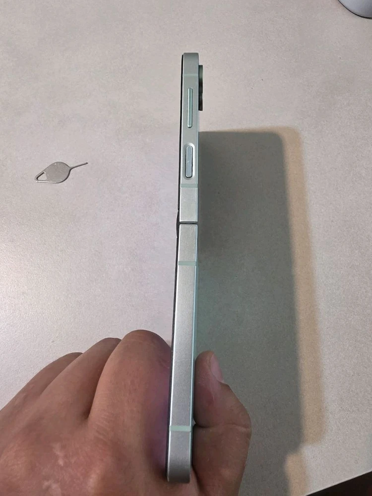 플립6 256GB 그린 이미지
