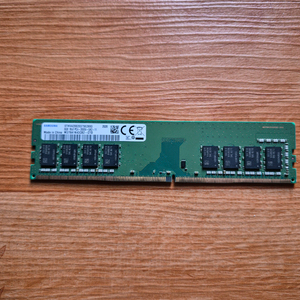 삼성 DDR4 8GB PC4-2666V 데스크탑 램 이미지