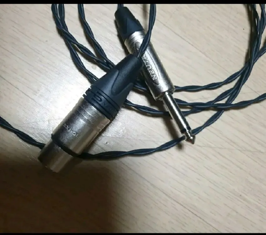 절대구할수없는명품은도금마이크케이블3미터.10년넘게쓸겁니다.직거래. 이미지