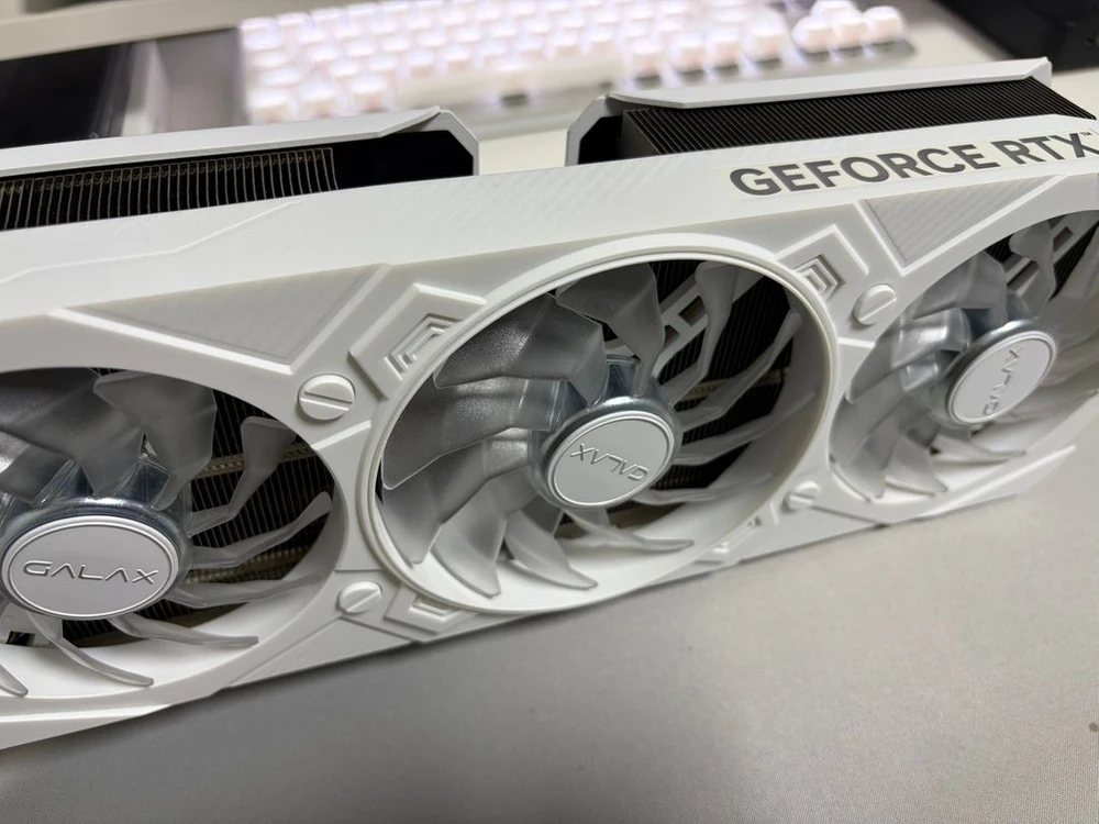 갤럭시 rtx 4070ti 팝니다. 4070 ti 이미지