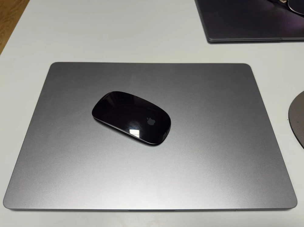 노트북 M2칩 16GB/512GB 매직마우스 풀박 새상품 급 이미지
