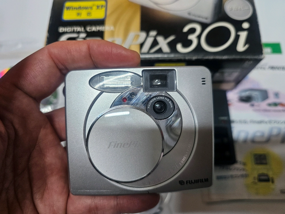 [박스0]후지 파인픽스 30i(올드디카) FUJI FinePix 30i (스마트미디어카드 포함) 이미지