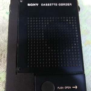 소니 레트로 휴대용 녹음기 TC-1000B 팝니다 이미지