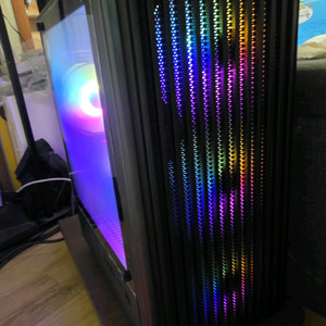 인텔 i5-12400+RTX 2060 게이밍 컴퓨터 이미지
