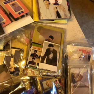BTS 방탄 포카 굿즈 브로마이드 정국 신발 등 모두 일괄 이미지