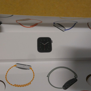MYDT2KH/A A2352 Apple Watch SE 44mm 박스. 이미지