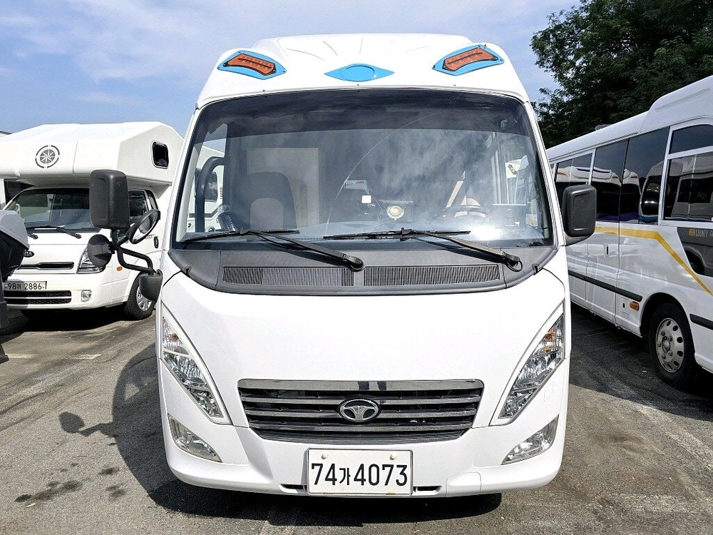 18년 레스타5인승캠핑카(신규제작,인산철1200A,6만km)-전액할부됨 이미지
