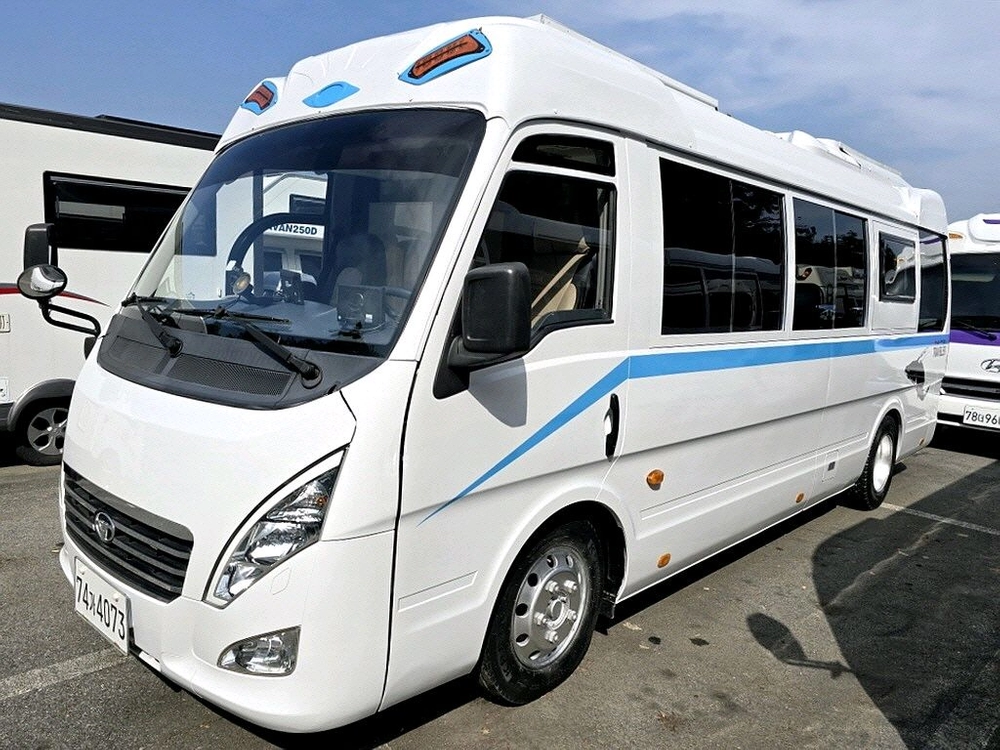 18년 레스타5인승캠핑카(신규제작,인산철1200A,6만km)-전액할부됨 이미지