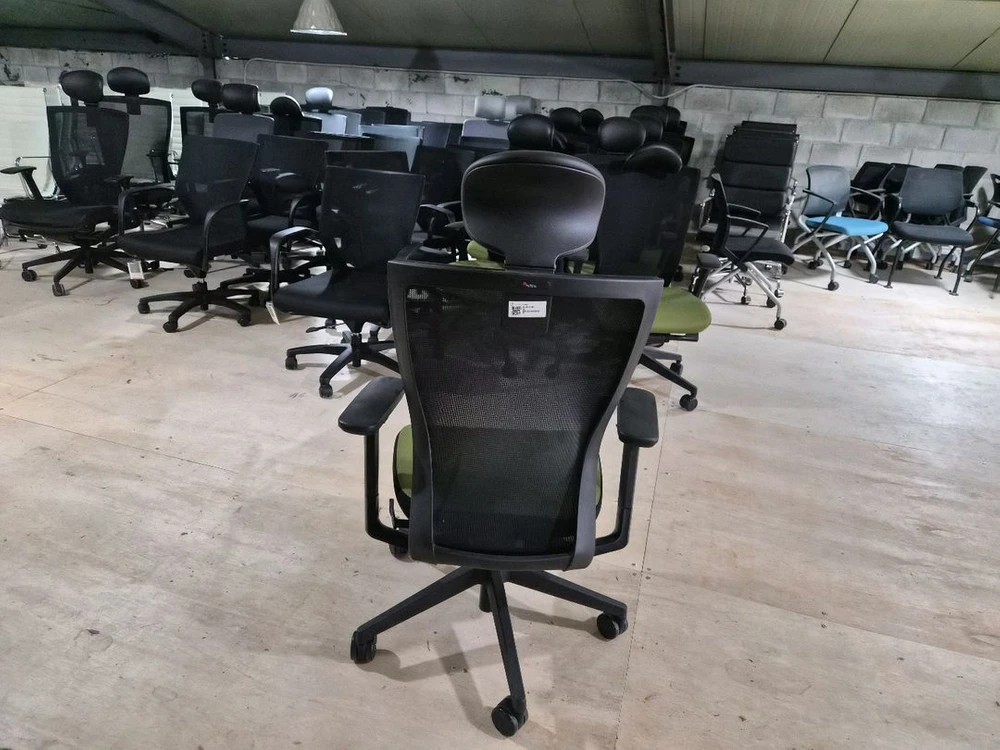 퍼시스 CH4300RAH 의자 이미지