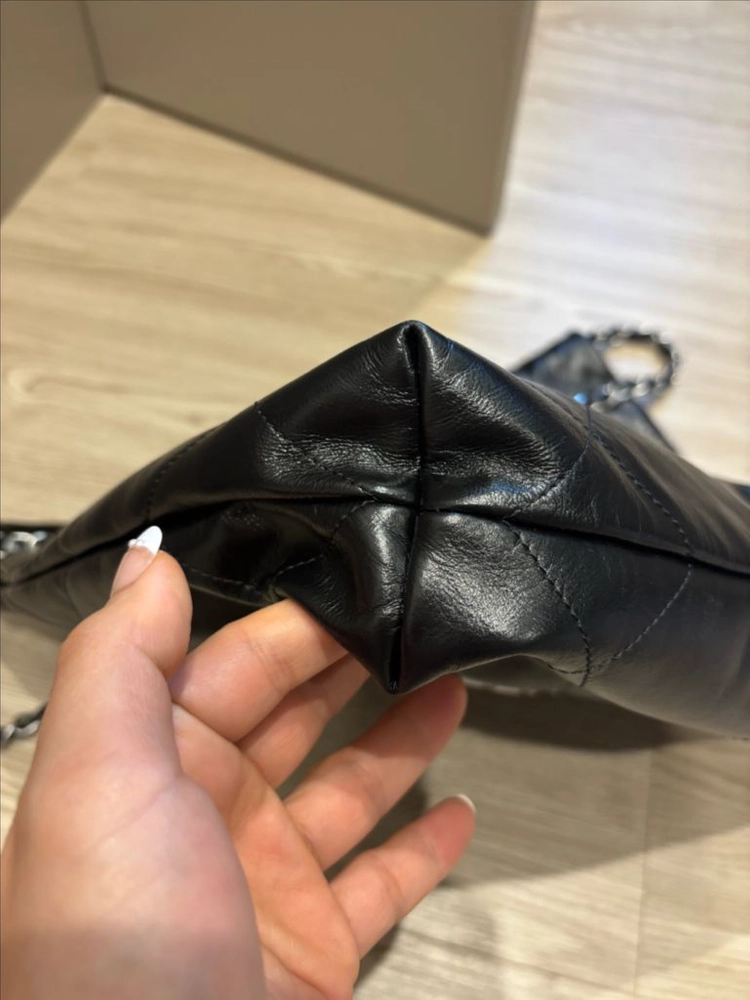 샤넬 22백 스몰은장 이미지