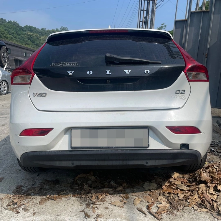 볼보 V40 / 실내 or 전장 및 외장 부품 판매합니다 이미지