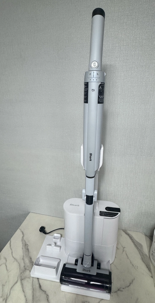 샤크 청소기 이미지