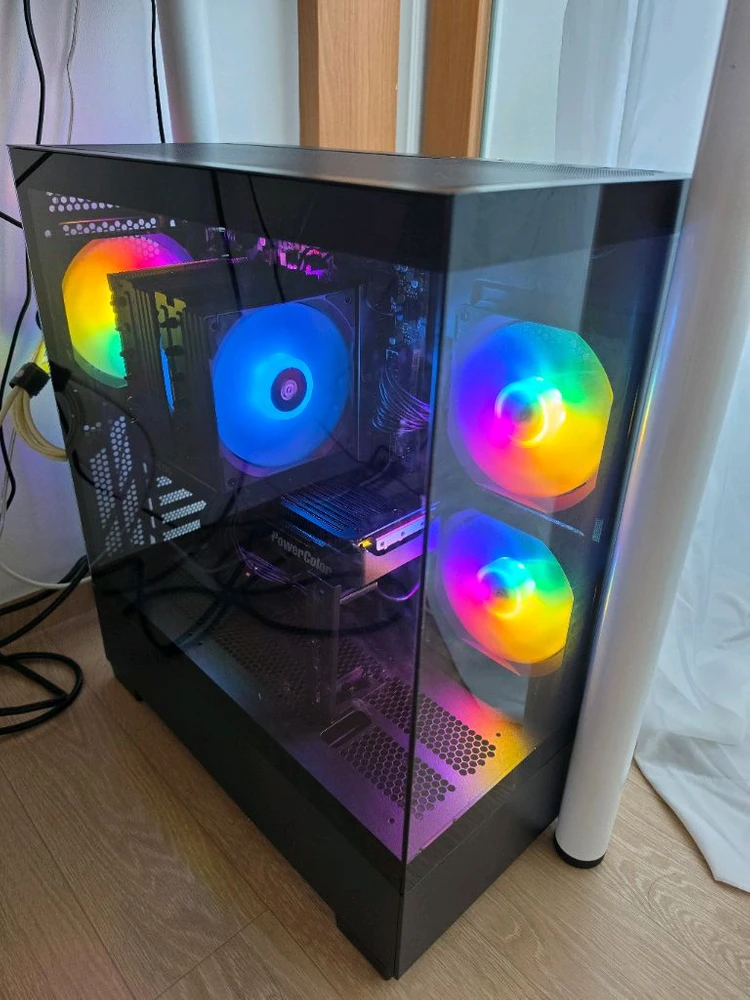 7800X3D 9070XT 조합 고사양 게이밍컴퓨터 - 안심되는 중고거래