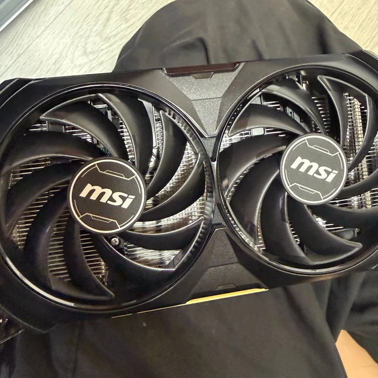 msi ventus 2x RTX 4060 Ti 16g 그래픽카드 이미지