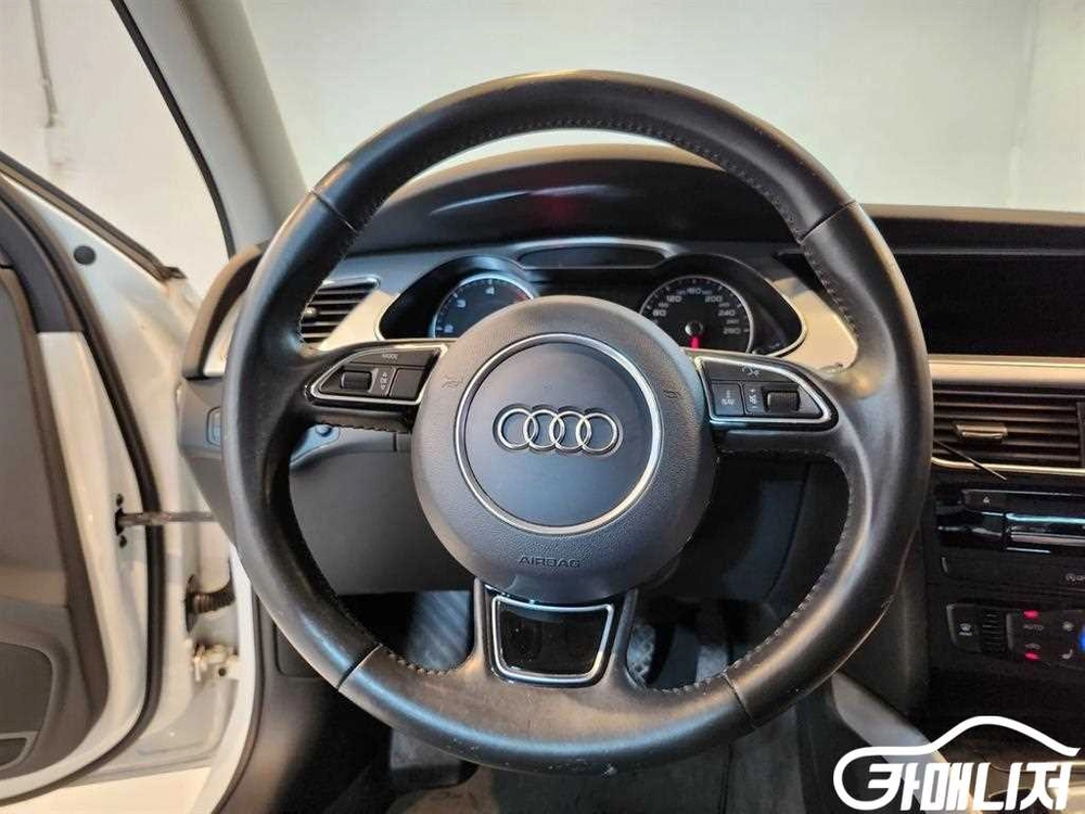 [아우디]뉴 A4 35 TDI 콰트로 다이나믹 6월초특가 이미지