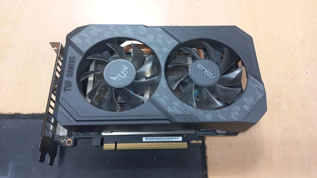 asus tuf 2060 o6g gaming 그래픽카드 팝니다. 이미지