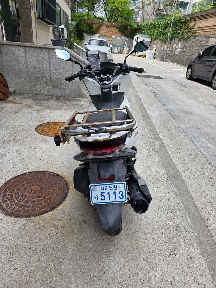 혼다 PCX 125 20년식 배달 세팅 차량 이미지
