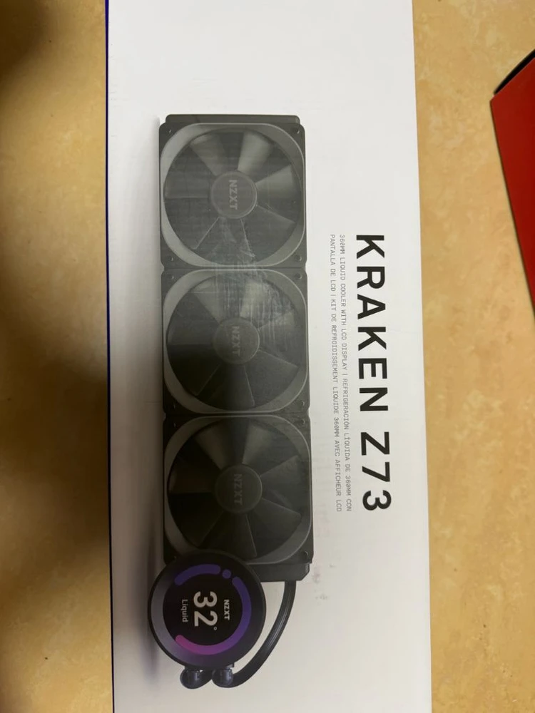 크라켄 z73 수냉쿨러 이미지