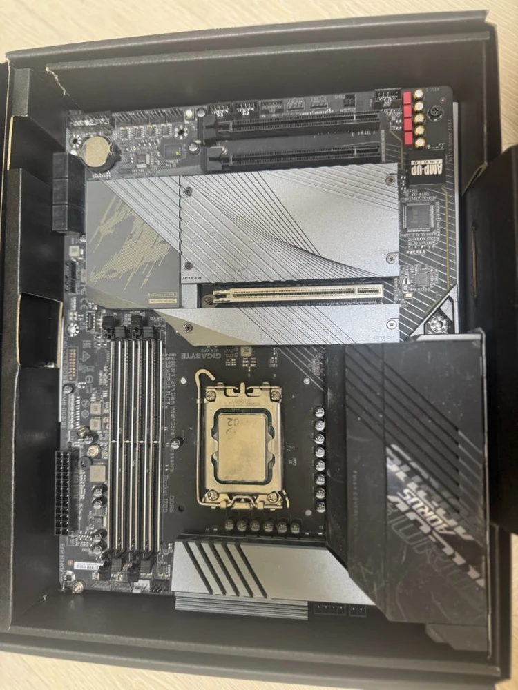 인텔 13600k + z690 aorus elite 메인보드 - 안심되는 중고거래