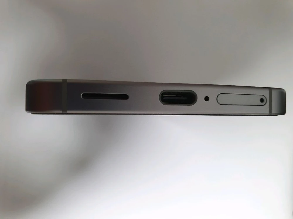 갤럭시 S25 256GB 실버 팝니다 새상품급 이미지