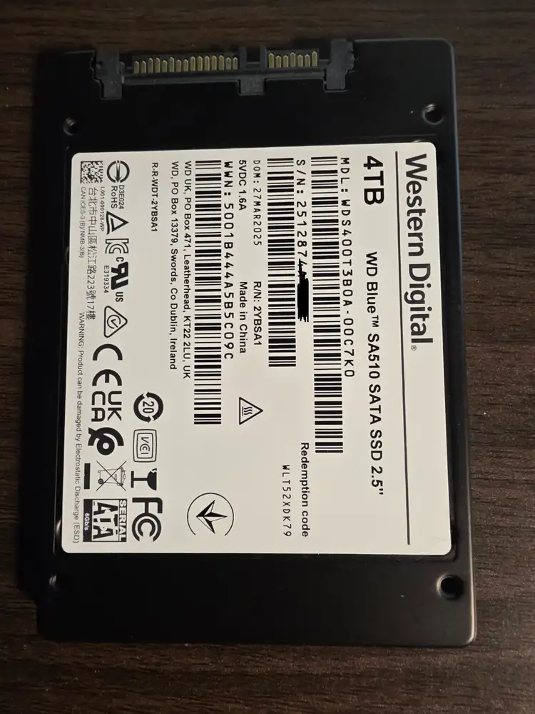 WD Blue 4TB SSD 2.5 SATA 이미지