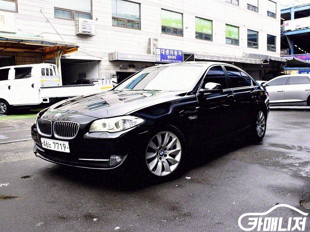 [BMW]5시리즈 (F10) 528i 세단 6월초특가 이미지