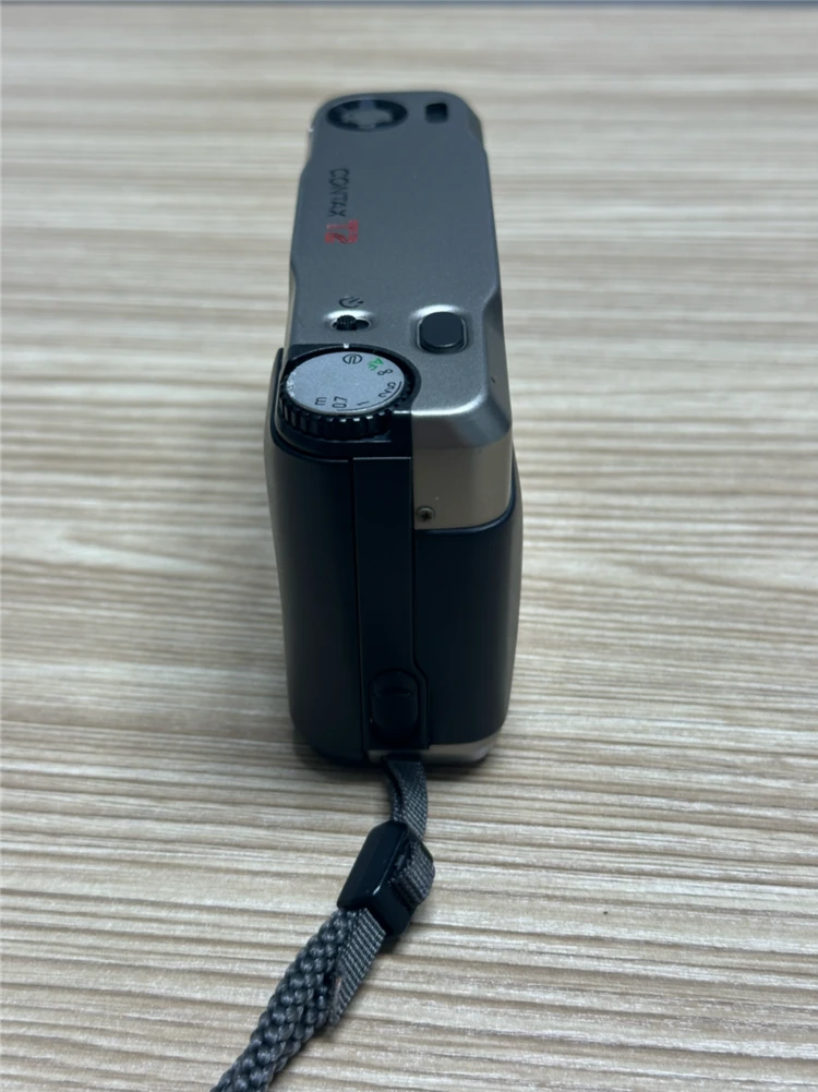 콘탁스 T2 이미지