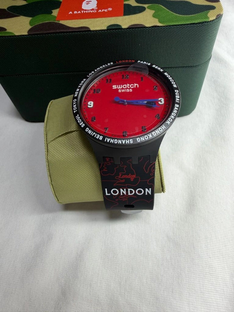 베이프 스와치 콜라보 시계 빅볼드 런던에디션 한정판 swatch bape 이미지