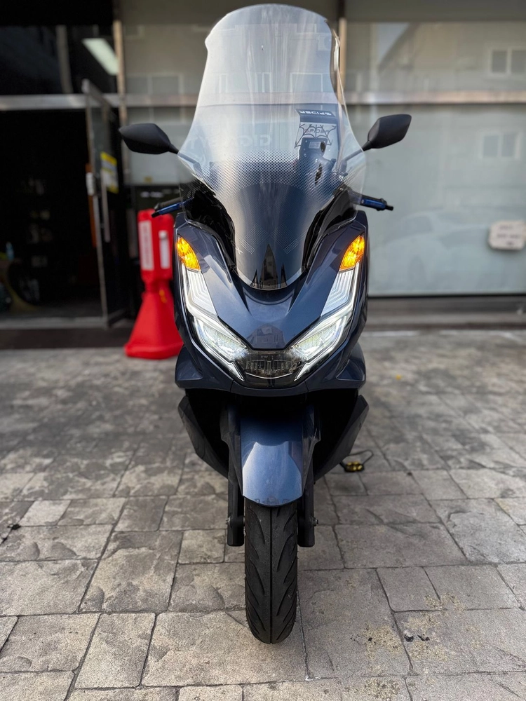혼다 Pcx125 22년형 ABS 3만Km 판매합니다. 이미지