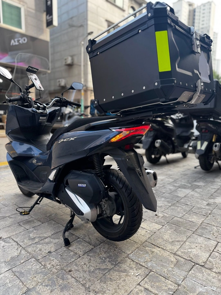 혼다 Pcx125 22년형 ABS 3만Km 판매합니다. 이미지