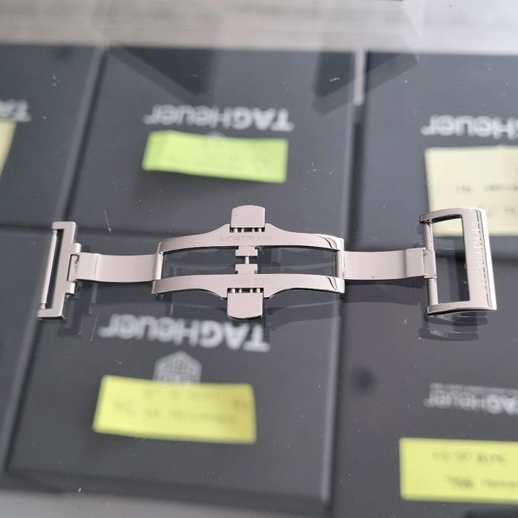 몽블랑 스타 4810 모델 디버클 18mm(새제품급) 이미지