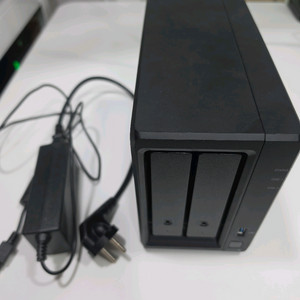시놀로지 DS723+ 2베이 NAS (기본 램 4기가 정품 램) 이미지