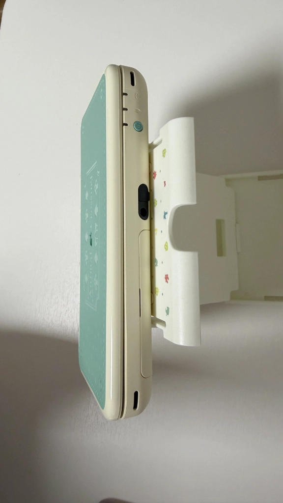 닌텐도 New 2DS XL 동물의 숲 에디션 판매합니다.(민트급) 이미지