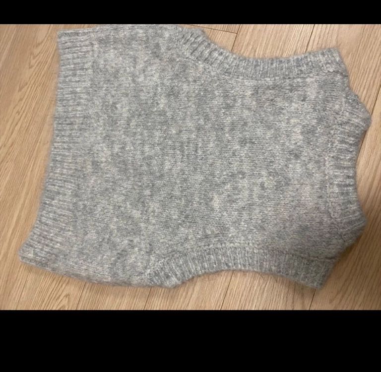 자라(ZARA)모. 알파카. 니트 베스트 (120~130 사이즈) 이미지