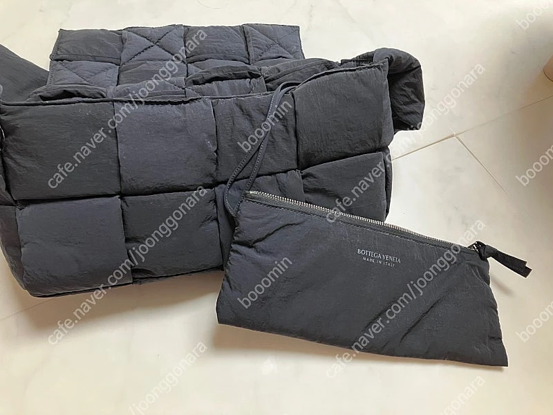 정품 보테가베네타 패디트 테크 카세트백 이미지