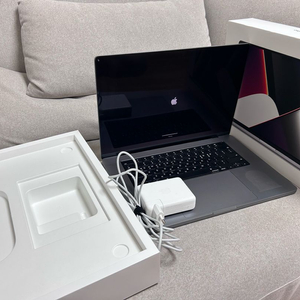 Apple 맥북 프로 16 CTO 2021년 M1 Pro (10C CPU 16C GPU)/32GB/1TB 이미지