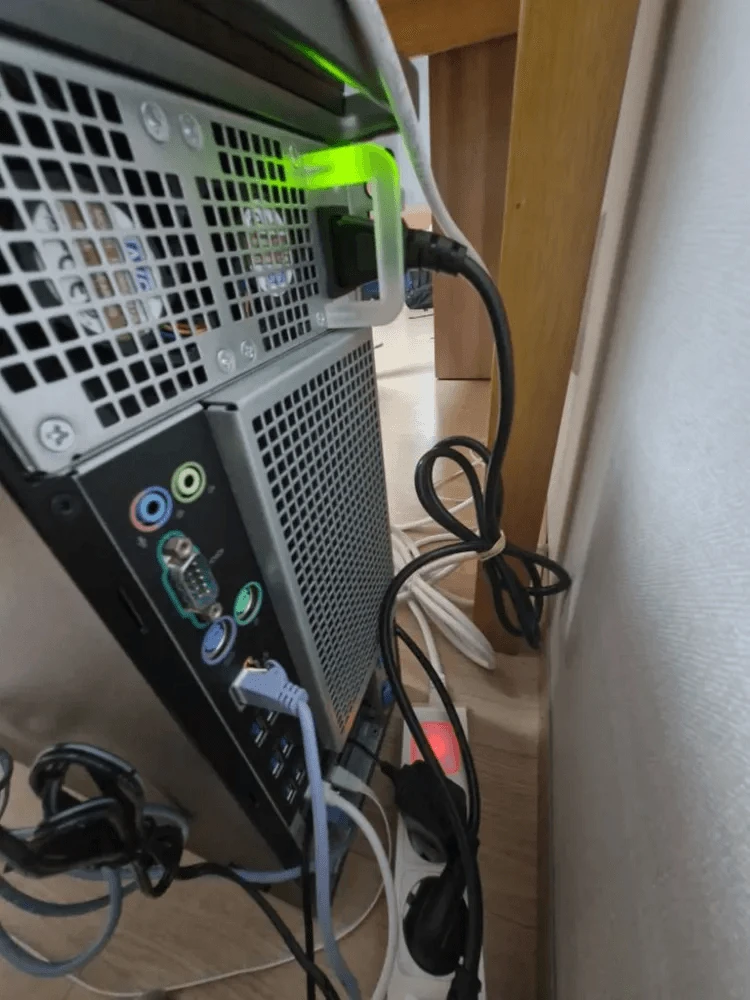 Dell Precision 5820T 데스크탑 워크스테이션 PC 램 96기가 이미지