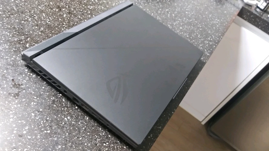 아수스 ROG 하이엔드 게이밍 노트북/i9,RTX4070,240Hz 이미지