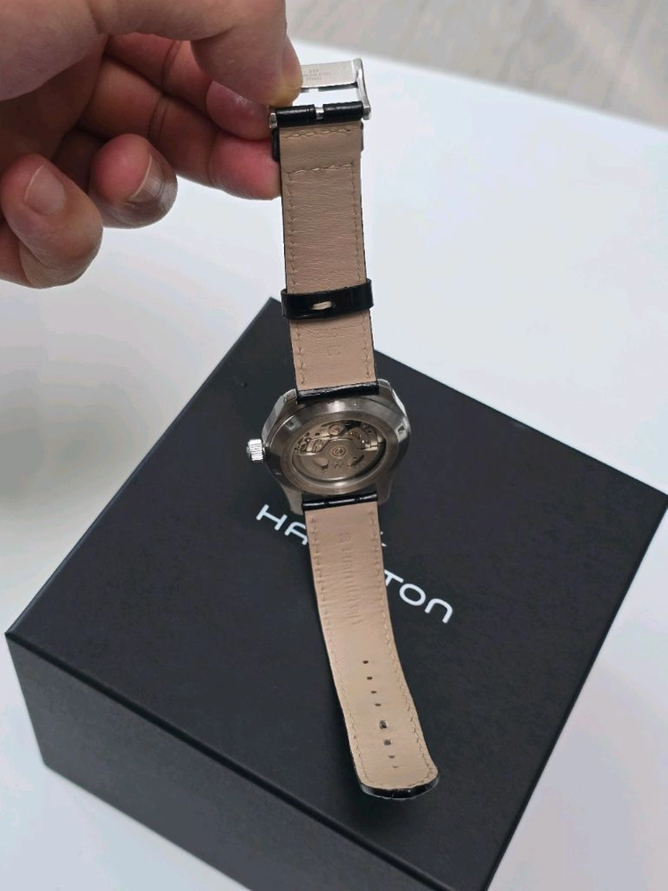 해밀턴 카키필드 머피 38mm 이미지