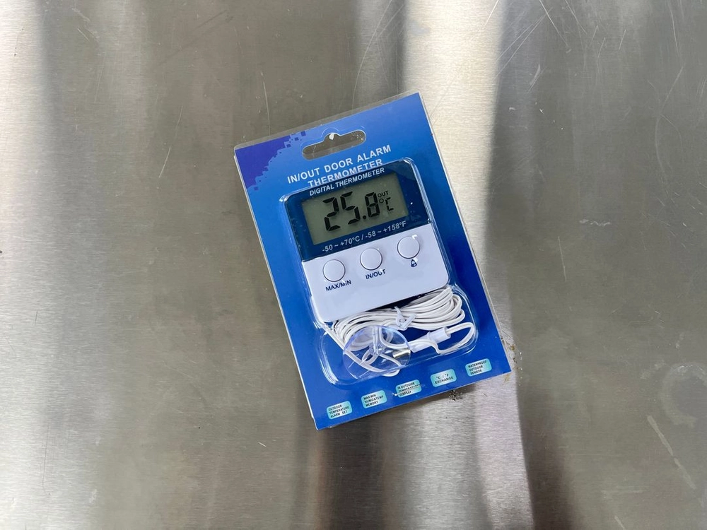 스키피오 간냉식 테이블냉장냉동고 1500 업소용 카페작업대냉장고 냉동고 반반 2도어 올스텐 중고 이미지