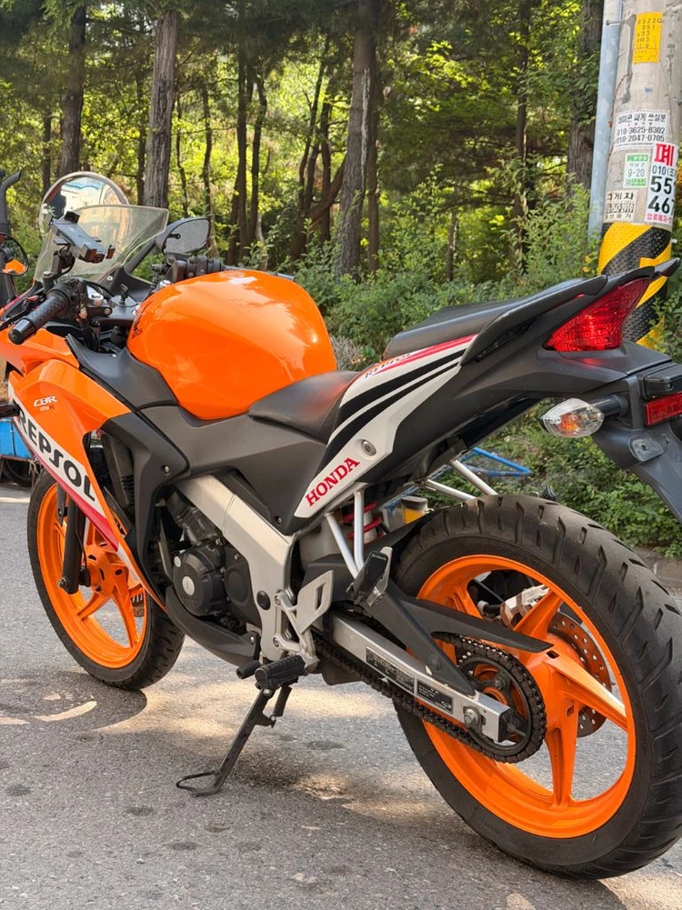 cbr125r 15년 1만 랩솔 에디션 오렌지 이미지