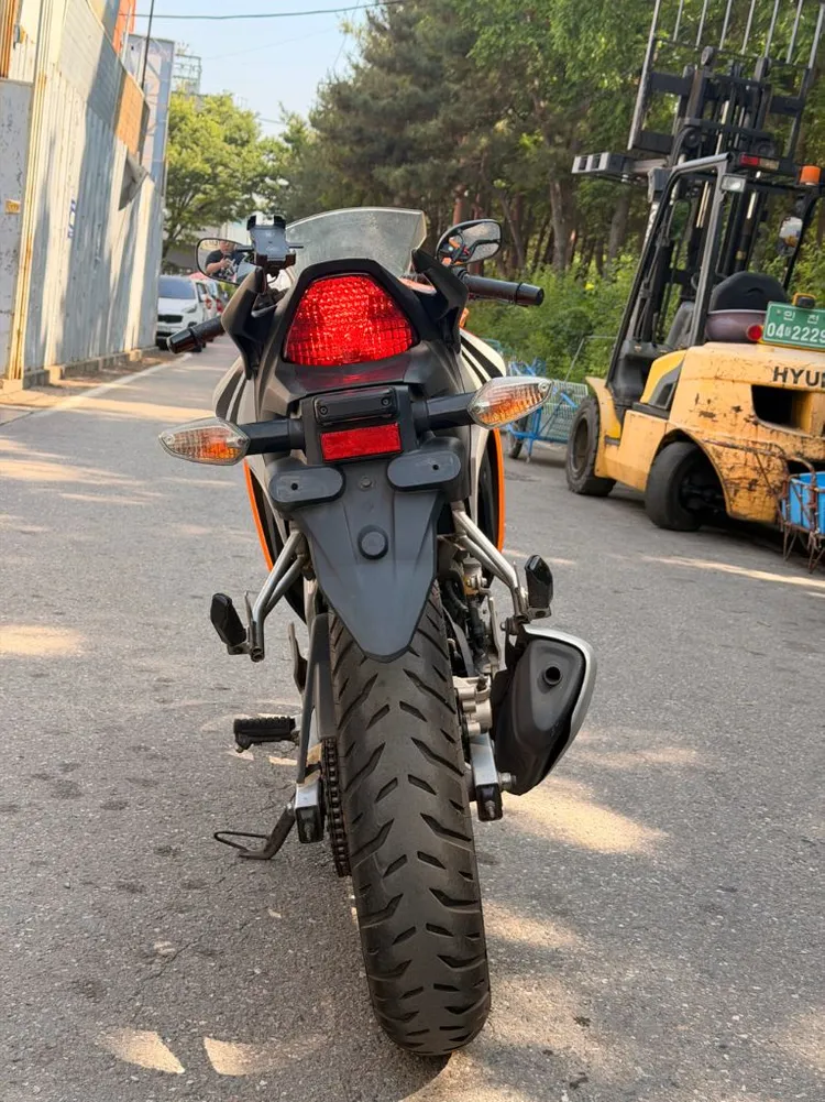 cbr125r 15년 1만 랩솔 에디션 오렌지 이미지