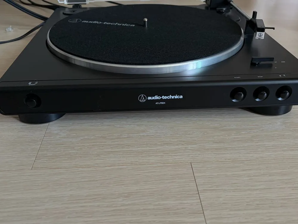오디오테크니카 AT- LP60X 턴테이블 이미지