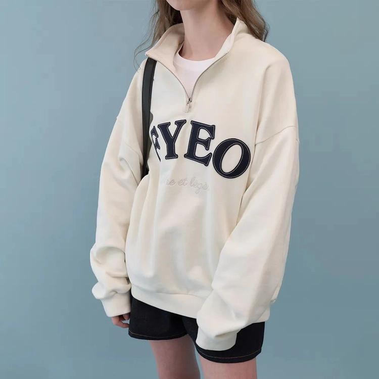포유온 에센셜 로고 하프집업 아이보리 M 새상품 이미지