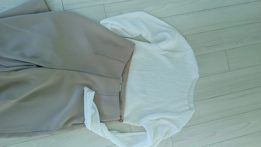 오르 라밤바룸 라두나 브론즈부부 보웬 썸제이 45번가 11am 안나앤모드 팬츠 이미지