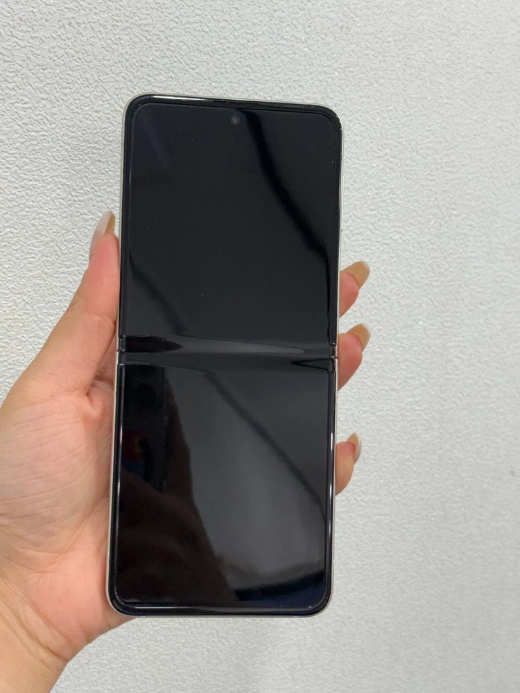 액정깨끗)갤럭시Z플립3 크림 256GB Y1923 이미지